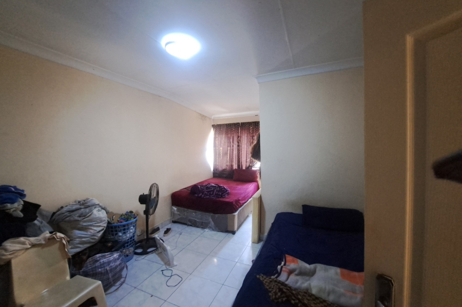 2 Bedroom Property for Sale in Orange Grove Gauteng