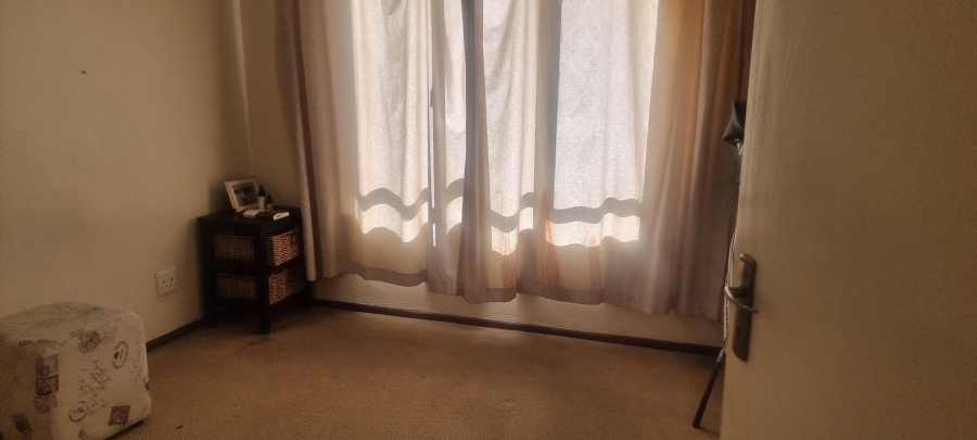 1 Bedroom Property for Sale in Pineslopes Gauteng