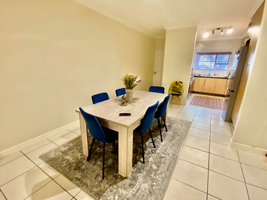 To Let 2 Bedroom Property for Rent in Morningside Gauteng