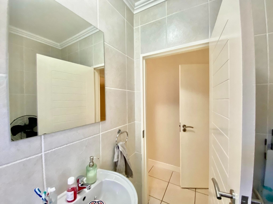 To Let 2 Bedroom Property for Rent in Morningside Gauteng