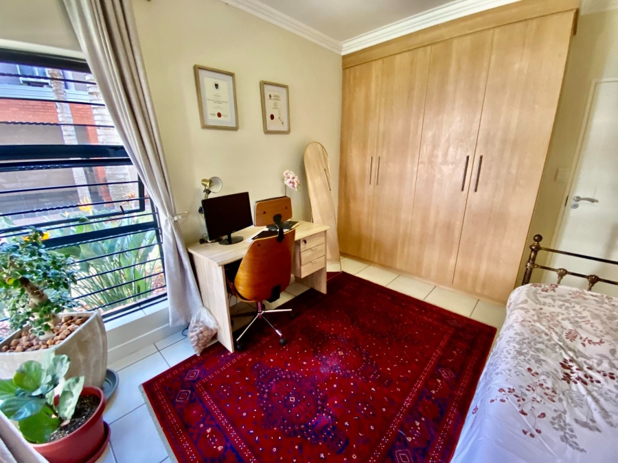 To Let 2 Bedroom Property for Rent in Morningside Gauteng