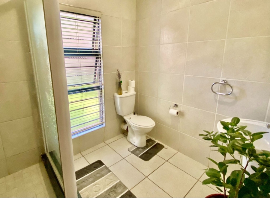 To Let 2 Bedroom Property for Rent in Morningside Gauteng