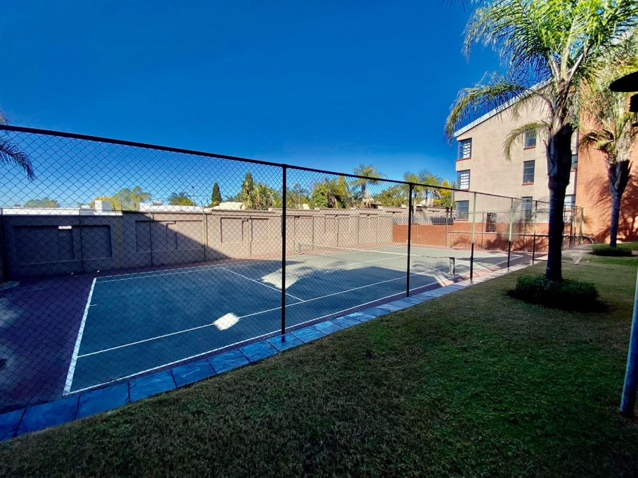 To Let 2 Bedroom Property for Rent in Morningside Gauteng