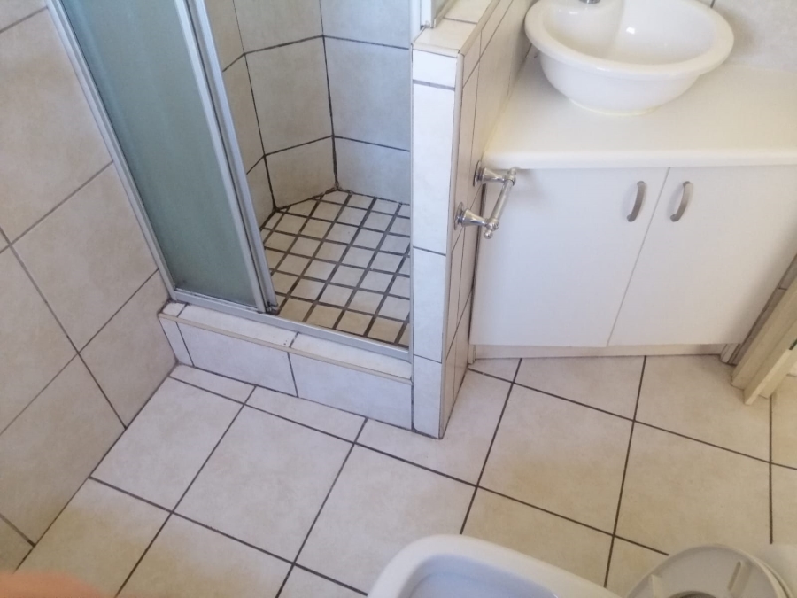To Let 2 Bedroom Property for Rent in Krugersdorp North Gauteng