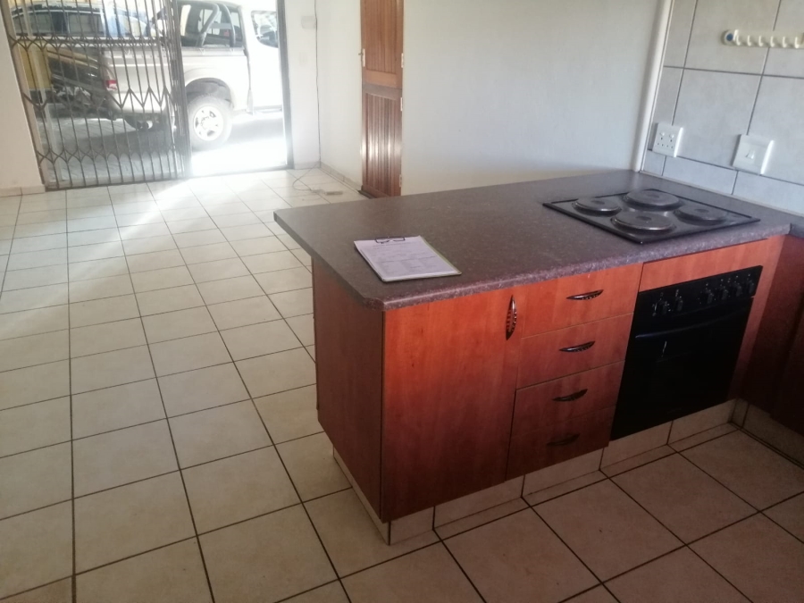 To Let 2 Bedroom Property for Rent in Krugersdorp North Gauteng