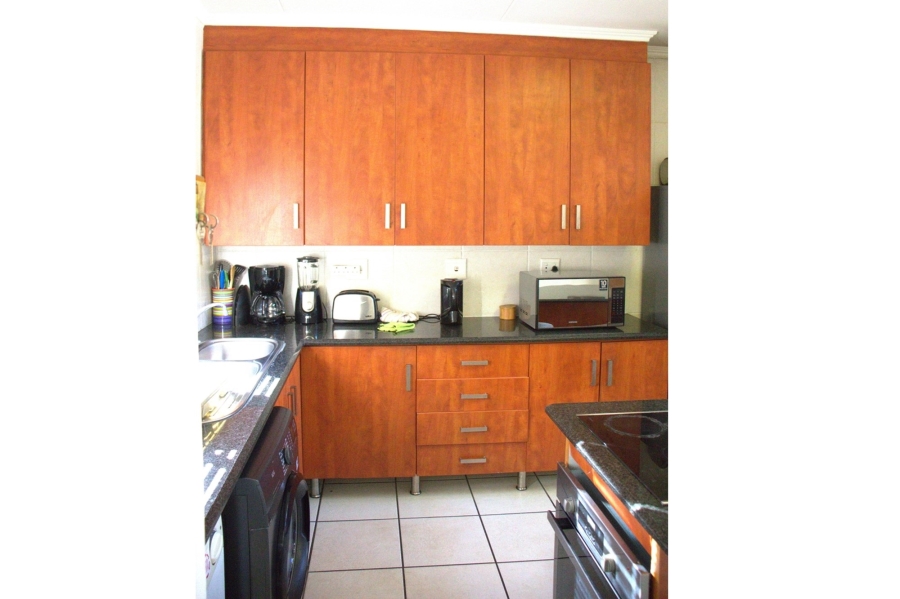 To Let 3 Bedroom Property for Rent in Sunninghill Gauteng