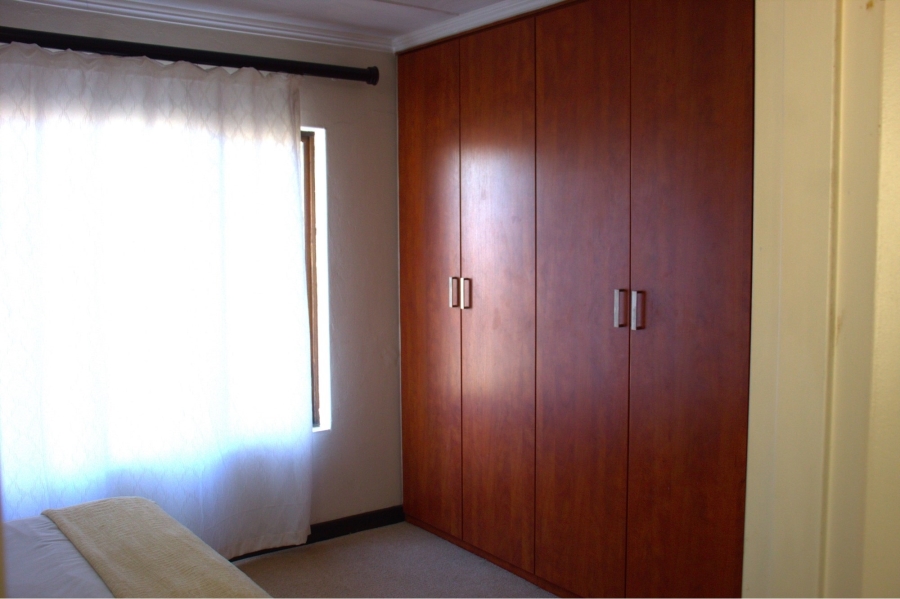 To Let 3 Bedroom Property for Rent in Sunninghill Gauteng