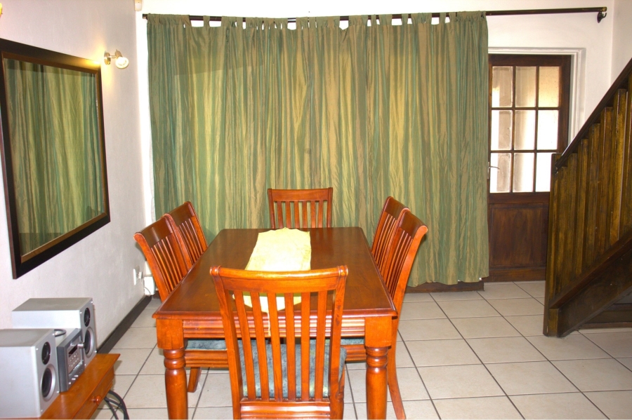 To Let 3 Bedroom Property for Rent in Sunninghill Gauteng