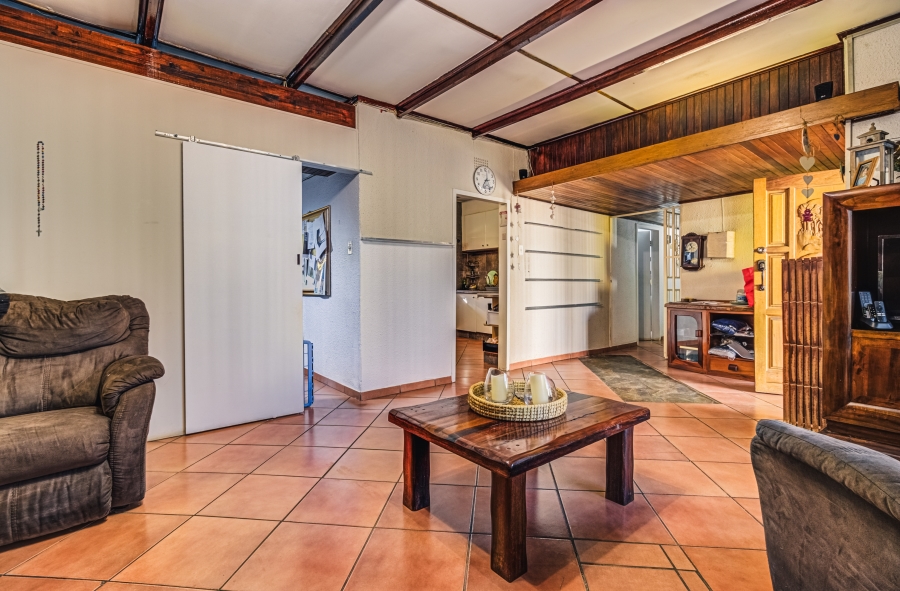 4 Bedroom Property for Sale in Eastleigh Gauteng