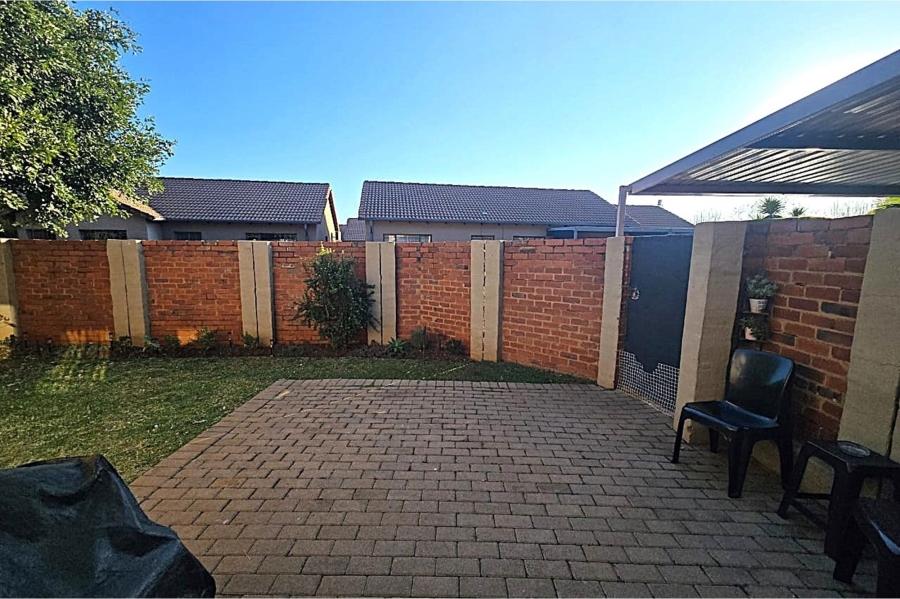 To Let 3 Bedroom Property for Rent in Montana Gauteng