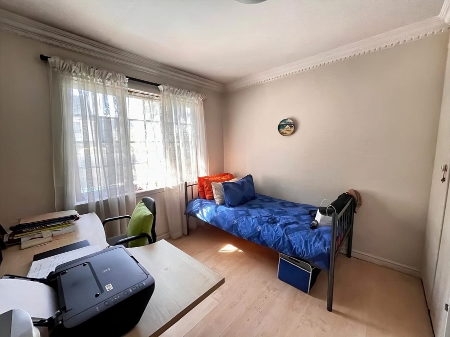 4 Bedroom Property for Sale in Lakefield Gauteng
