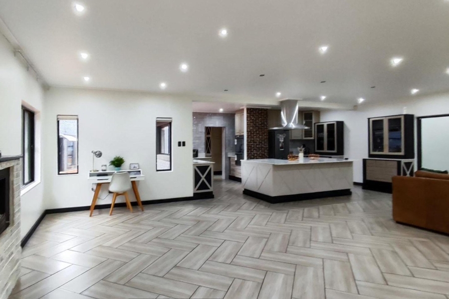 3 Bedroom Property for Sale in Rynfield Gauteng