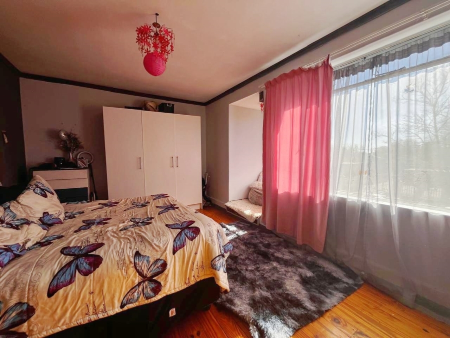 5 Bedroom Property for Sale in Brakpan Central Gauteng