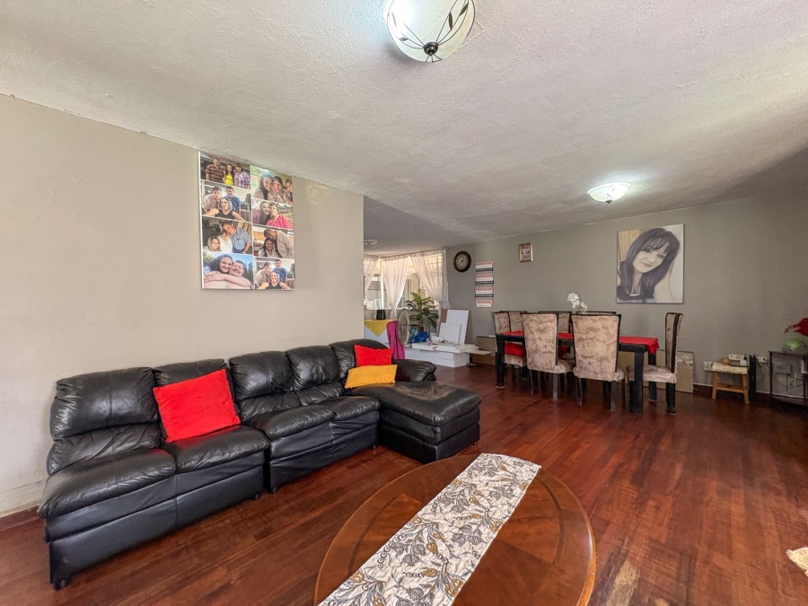 5 Bedroom Property for Sale in Brakpan Central Gauteng