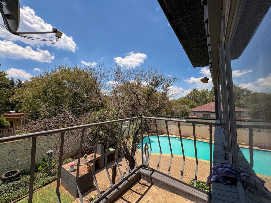 5 Bedroom Property for Sale in Brakpan Central Gauteng