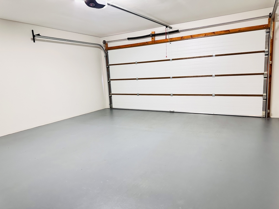 To Let 3 Bedroom Property for Rent in Crowthorne AH Gauteng