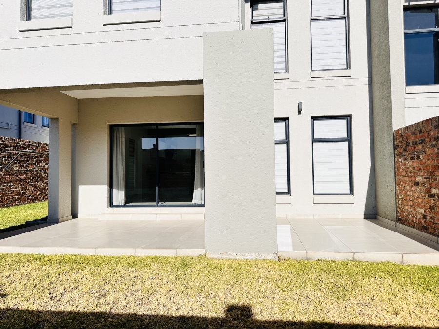 To Let 3 Bedroom Property for Rent in Crowthorne AH Gauteng