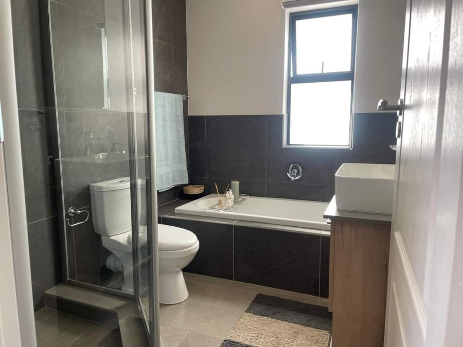 2 Bedroom Property for Sale in Montana Gauteng
