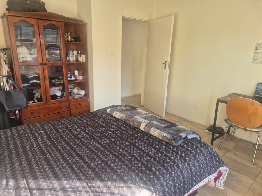 2 Bedroom Property for Sale in Buccleuch Gauteng