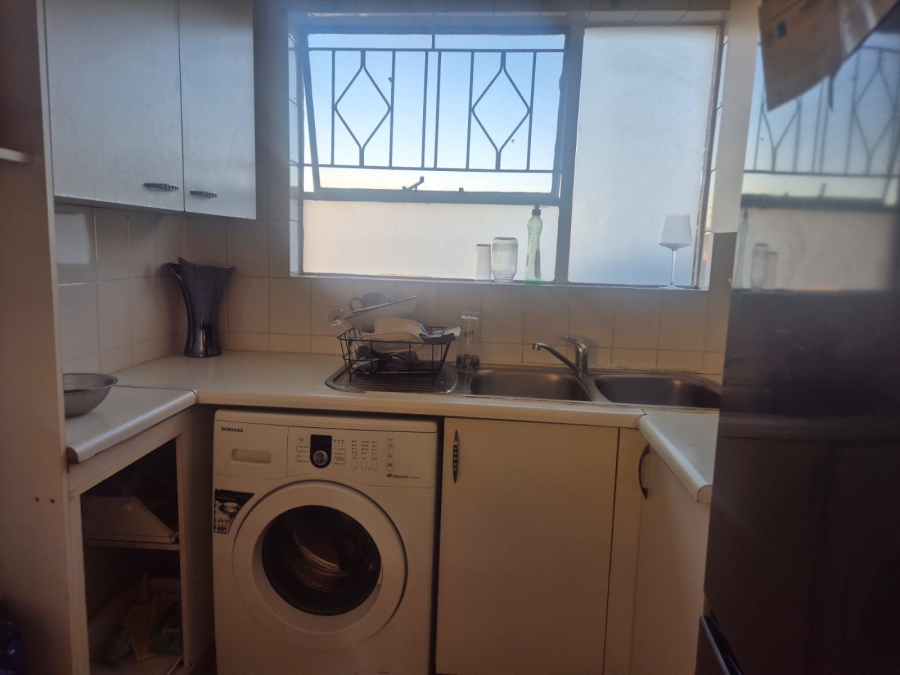 2 Bedroom Property for Sale in Buccleuch Gauteng