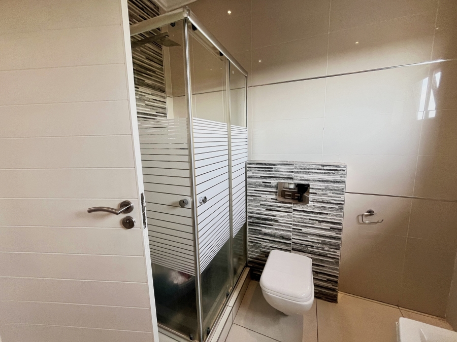 3 Bedroom Property for Sale in Blue Valley Golf Estate Gauteng