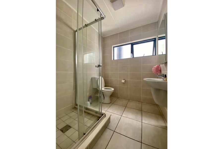 1 Bedroom Property for Sale in Linbro Park Gauteng