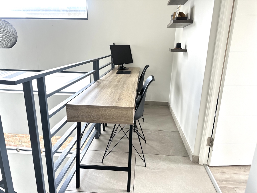 3 Bedroom Property for Sale in Crowthorne AH Gauteng