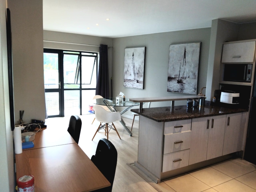 2 Bedroom Property for Sale in Wendywood Gauteng