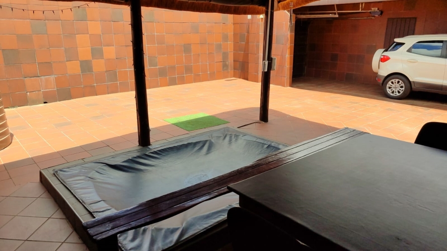 4 Bedroom Property for Sale in Randgate Gauteng