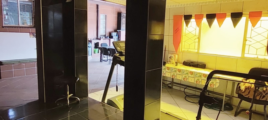 4 Bedroom Property for Sale in Randgate Gauteng