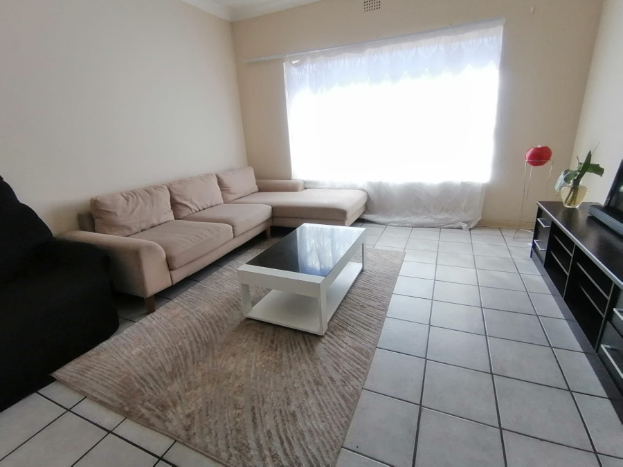 2 Bedroom Property for Sale in Turf Club Gauteng