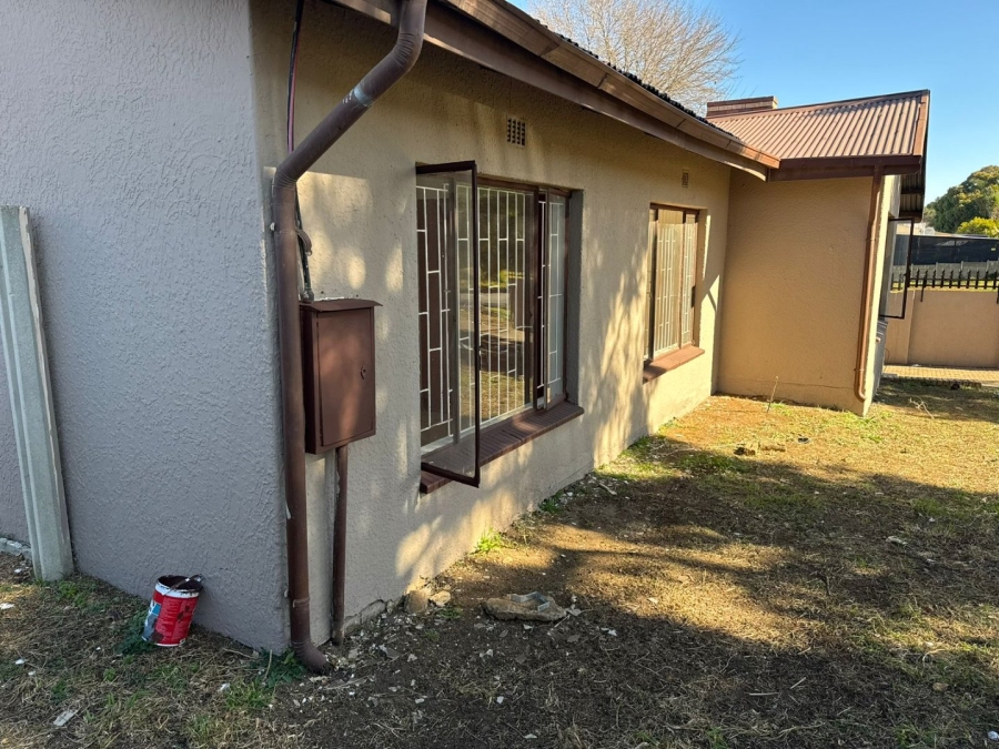 3 Bedroom Property for Sale in Lewisham Gauteng