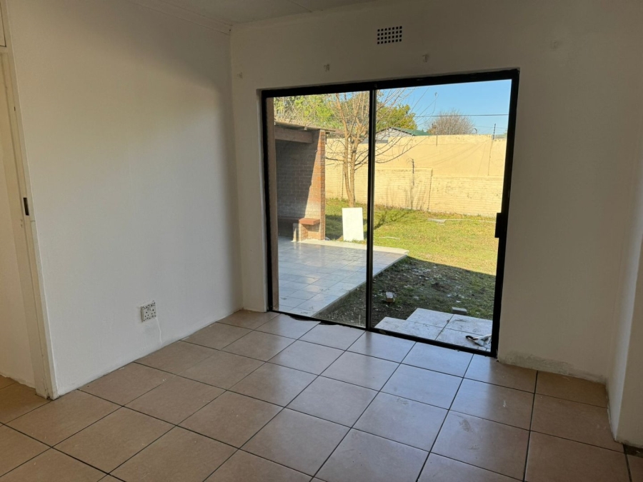 3 Bedroom Property for Sale in Lewisham Gauteng