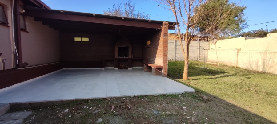 3 Bedroom Property for Sale in Lewisham Gauteng
