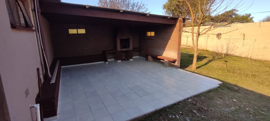 3 Bedroom Property for Sale in Lewisham Gauteng