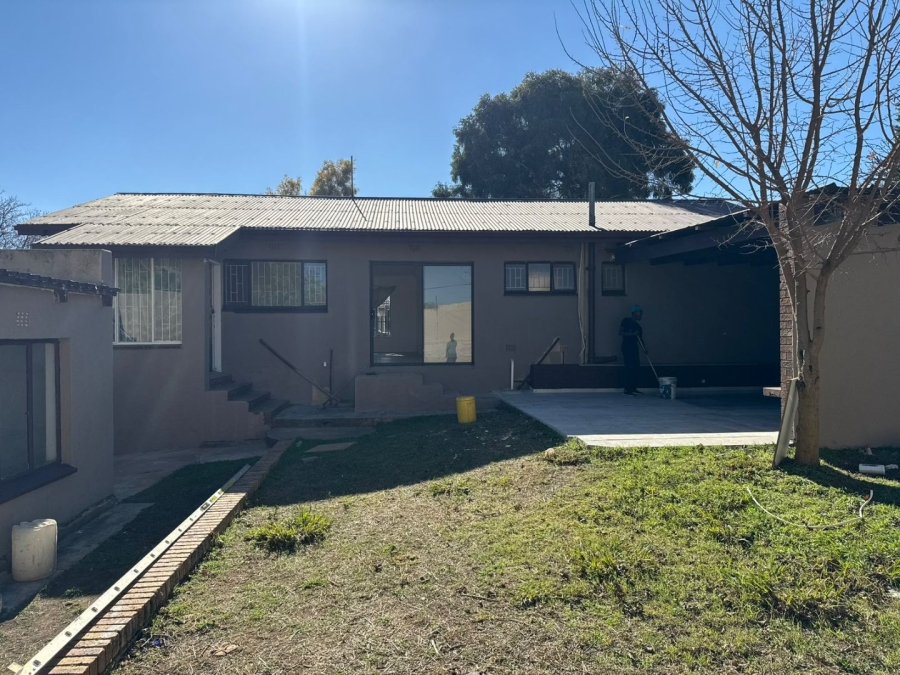 3 Bedroom Property for Sale in Lewisham Gauteng
