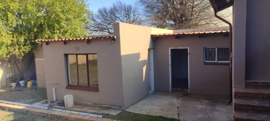 3 Bedroom Property for Sale in Lewisham Gauteng