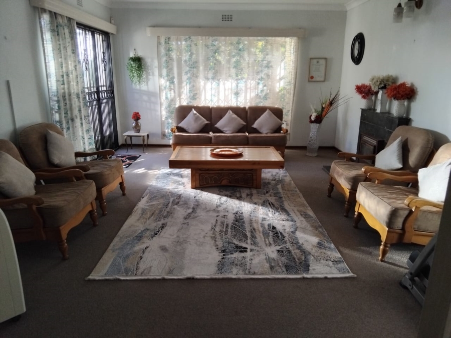 4 Bedroom Property for Sale in Greenhills Gauteng