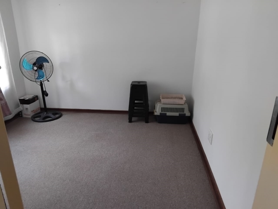 4 Bedroom Property for Sale in Greenhills Gauteng