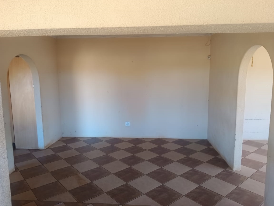 To Let 3 Bedroom Property for Rent in Vleikop A H Gauteng
