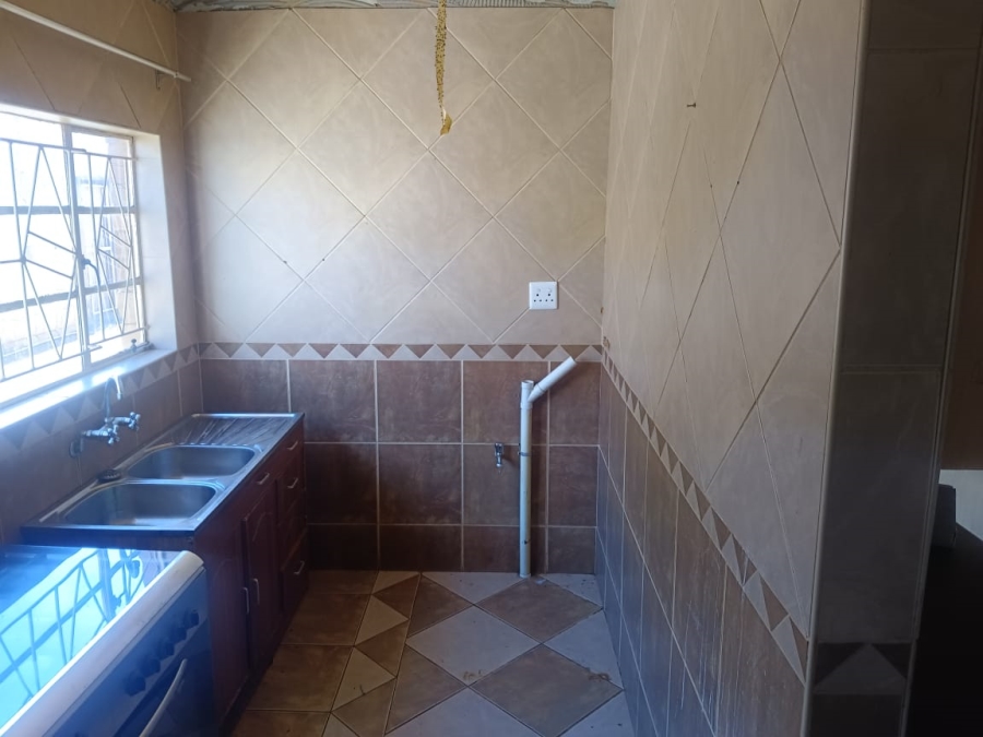 To Let 3 Bedroom Property for Rent in Vleikop A H Gauteng