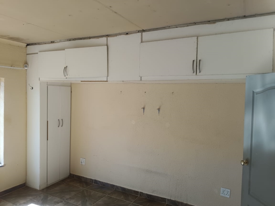 To Let 3 Bedroom Property for Rent in Vleikop A H Gauteng