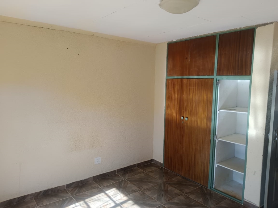 To Let 3 Bedroom Property for Rent in Vleikop A H Gauteng
