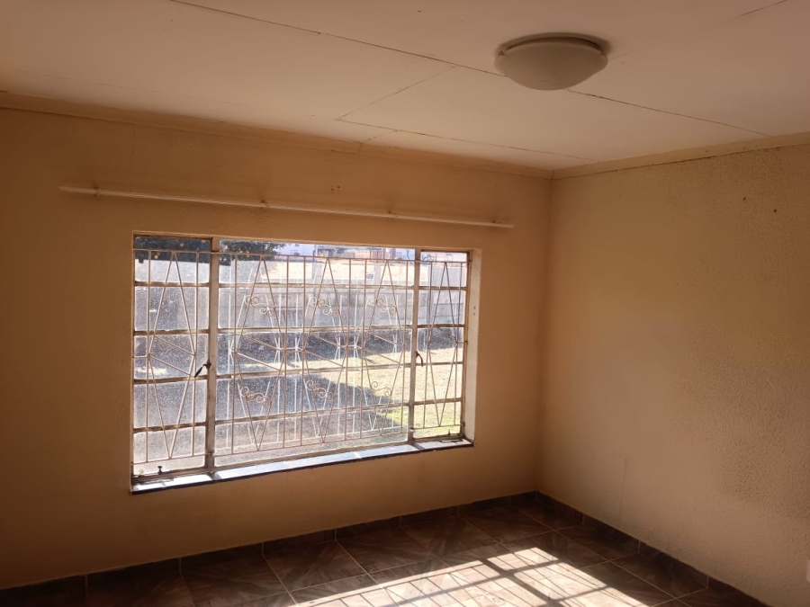 To Let 3 Bedroom Property for Rent in Vleikop A H Gauteng