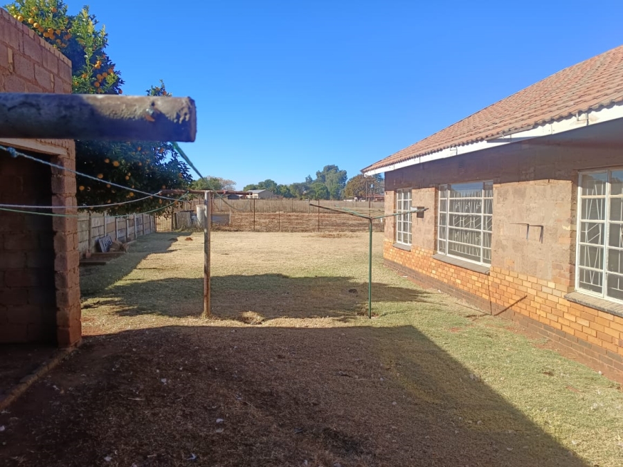 To Let 3 Bedroom Property for Rent in Vleikop A H Gauteng
