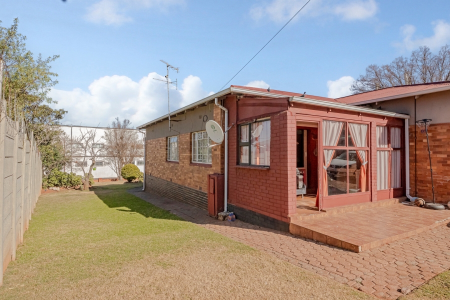 4 Bedroom Property for Sale in Florida Gauteng
