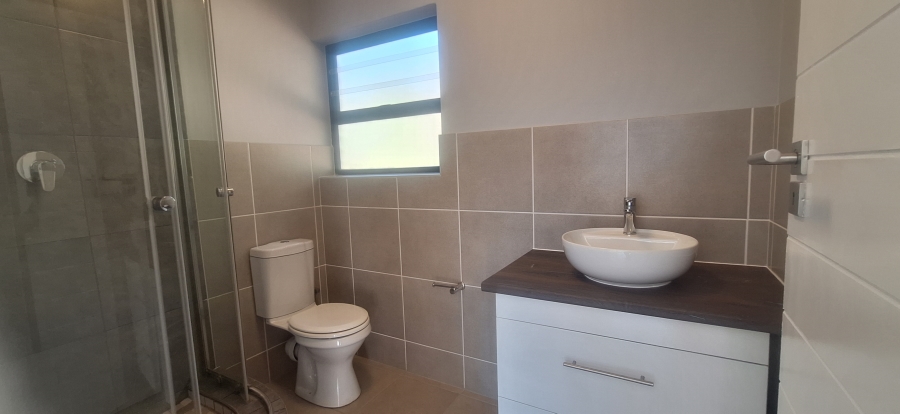 3 Bedroom Property for Sale in Roodekrans Gauteng