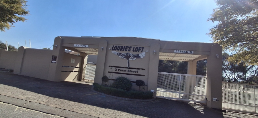 2 Bedroom Property for Sale in Sonneglans Gauteng