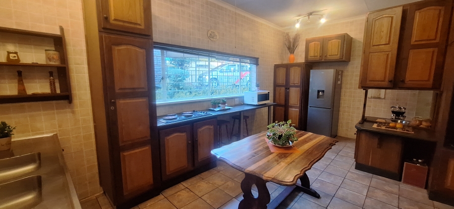4 Bedroom Property for Sale in Breaunanda Gauteng