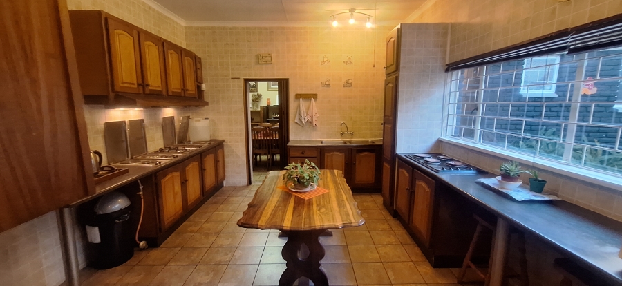4 Bedroom Property for Sale in Breaunanda Gauteng